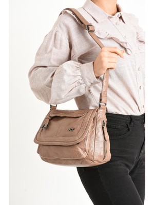 Baginn Y.s.deri Kadın Çapraz Askılı Postacı Çanta Vegan Omuz Çantası 22*15 cm Suni Deri Kapaklı Model