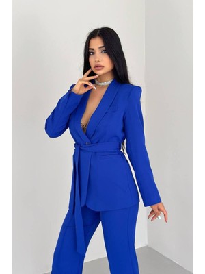 Kadın Bağlamalı Sahte Cepli Kemerli Şal Yaka Blazer Ceket Boru Paça Esnek Pantolon Takım Elbise