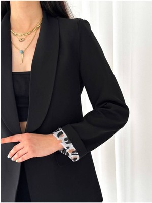 Kruvaze Yaka Düğmesiz Cepli Desen Astarlı Katlanılabilir Kol Blazer Ceket