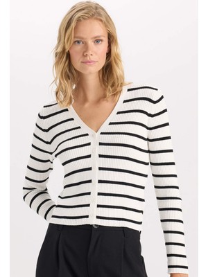 DeFacto Fitted V Yaka Çizgili Düğmeli Ribana Görünümlü Viskon Hırka D6155AX24AU