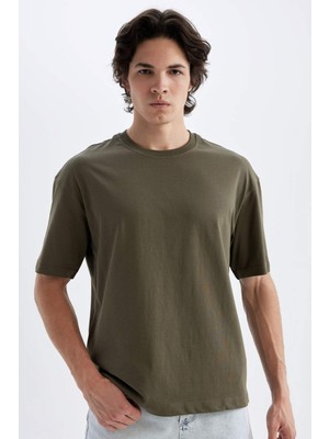 DeFacto %100 Pamuk Boxy Fit Bisiklet Yaka Basic Düz Kısa Kollu Tişört D5071AX24HS