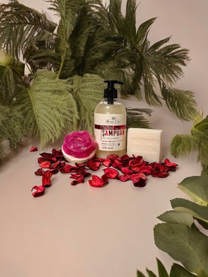 Gül Evi Tuzsuz Şampuan-Natural Eşek Sütü Sabunu-Lavanta Motifli Dekoratif Mum