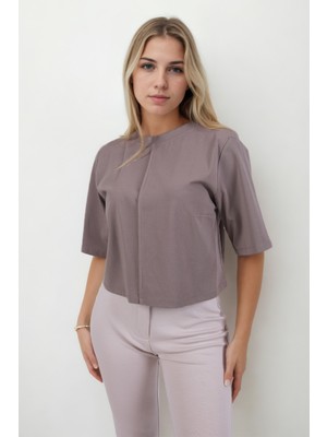 Önü Dikişli Yuvarlak Yaka Kısa Kol Modal Bluz