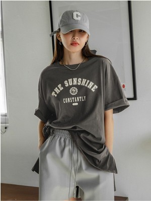 Mercoledi The Sunshine T-Shirt -Füme, Baskılı, Bisiklet Yaka, Baskılı, Kısa Kol, Boyfriend,