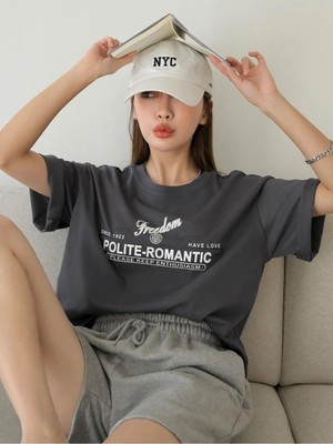 Mercoledi Füme Oversize T-Shirt Polite Baskılı