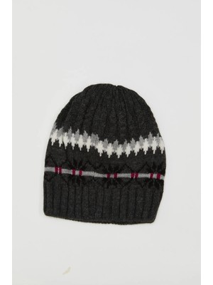 Erkek Yetişkin Bere