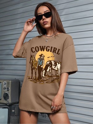 Cowgirl Baskılı Kadın Oversize Kahverengi T-Shirt