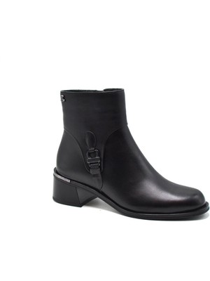 Venüs Kadın Bot 2352406K