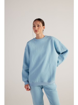 Holly Lolly Kadın Mavi Oversize Şardonlu Yazı Baskılı Fluffy Sweatshirt