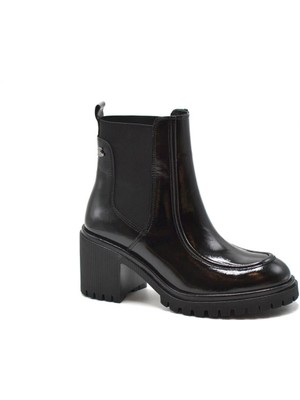 Venüs Kadın Deri Yanı Toka Detaylı Bot 2451510K - Siyah Rugan - 36