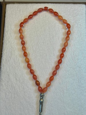 Sevgiliye Özel Hediye Tesbih Toz Kehribar Kırmızı Renk Arpa Kesim H-1042.