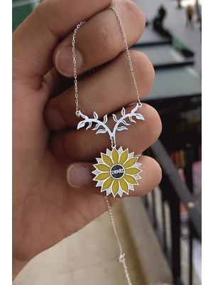 Özgür Takı 925 Ayar Gümüş Ayçiçeği Figürlü Isimli Kolye
