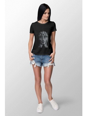 Yüz El Baskılı Dar Kesim Kadın Siyah T-Shirt