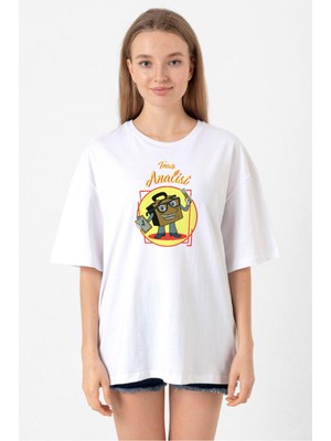 The Umbrella Academy Team Analist Beyaz Kadın Oversize Tshirt