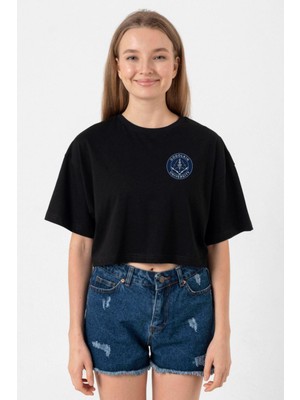 Gen V Godolkin University Emblem Siyah Kadın Crop Tshirt