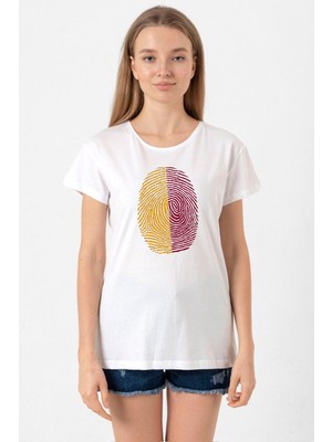 Sarı Kırmızı Parmak Izi Beyaz Kadın Bisikletyaka Tshirt