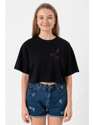 Blackpink Rose Signature Siyah Kadın Crop Tshirt