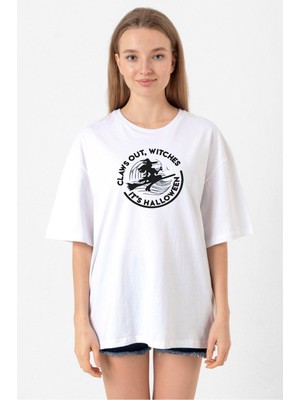 Claws Out Witches Its Halloween Beyaz Kadın Oversize Tshirt