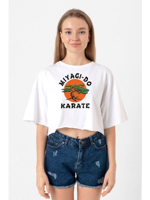 Cobra Kai Miyagi Do Karate Beyaz Kadın Crop Tshirt