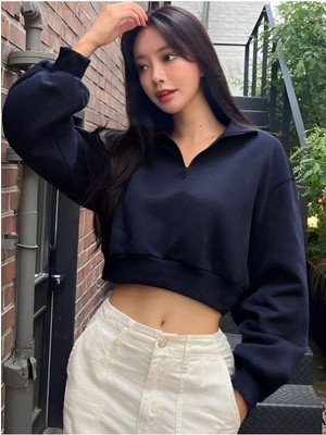 Trendseninle Kadın Lacivert 3 Iplik Yarım Fermuarlı Oversize Crop Sweatshirt