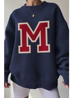 Trendseninle Kadın Navy Blue M Logo Baskılı Oversize Bisiklet Yaka Sweatshirt