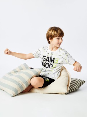 LC Waikiki LCW Kids Erkek Çocuk Şortlu Pijama Takımı %100 Pamuklu Kısa Kollu Baskılı Model