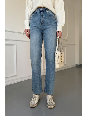 Magarde Kesik Paça Boyfit Jean- Mavi