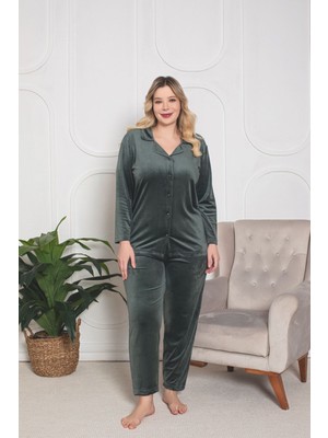 Asel Büyük Beden Boydan Düğmeli Kadife Takım