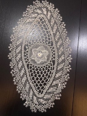 Baby Kety El Yapımı Iğne Oyası Sehpa & Tepsi Örtüsü