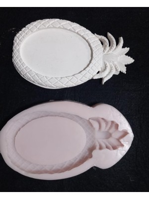 Ipek Hobi Ananas Sunumluk Silikon Kalıbı 20X10 cm