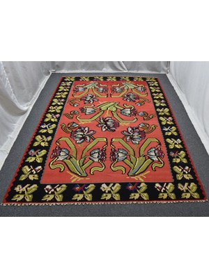 El Dokuma 6m2 Güllü Çiçekli Kirmen Karabağ Yün Kilim 5621