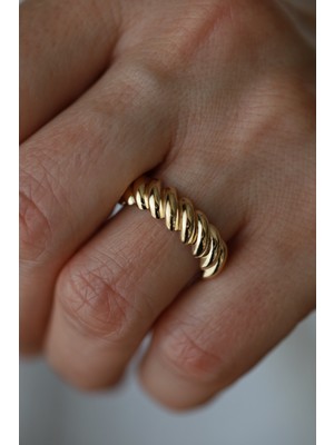 Yenigün Kuyumculuk 14 Ayar Altın Burgu Desenli Yüzük