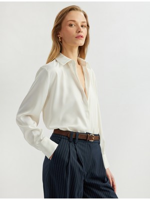 Koton Regular Fit Klasik Yaka Uzun Kollu Saten Gömlek