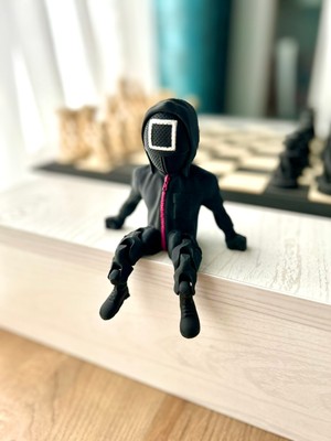 RdgTech  Squid Game Subay Figürü
