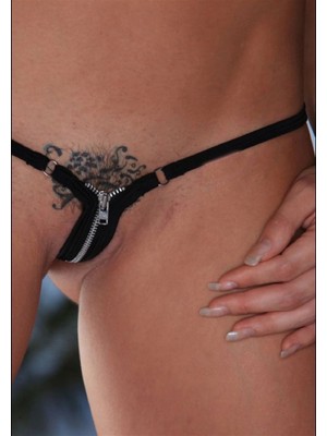 Kadın BRF100934 Fermuarlı Tanga