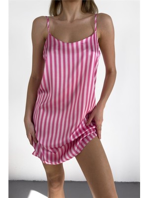 Pembe ve Fuşya Çizgili Ayarlanabilir Askılı Saten Gecelik