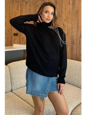 Gülseli Kadın Balıkçı Yaka Boyun Dekolteli Aksesuar Detaylı Salaş Triko Bluz