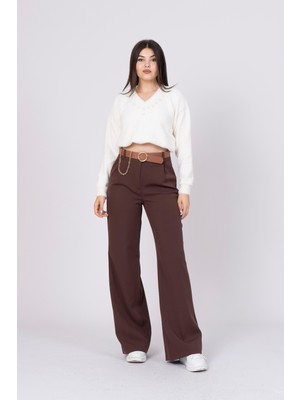 Bol Paça Cepli Kemerli ve Zincir Detaylı Atlas Kumaş Pantolon 30024