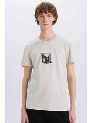 DeFacto %100 Pamuk Slim Fit Dar Kesim Bisiklet Yaka Baskılı Kısa Kollu Tişört C2133AX25SM