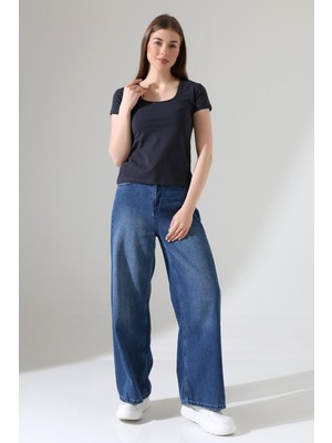 Endies Kare Yaka Kısa Kol Penye Kompakt Likralı Esnek Basic T-Shirt 21069 Füme