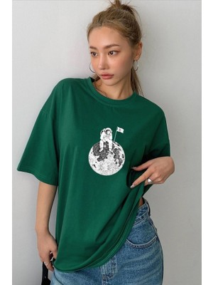 Only Trendwear Unisex Astronot Baskılı T-Shirt