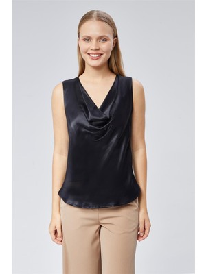 Degaje Yaka Kolsuz Bluz