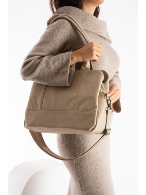 Kadın Omuz Çantası 28*35 cm Yumuşak Suni Deri Çapraz Askılı Postacı Çanta Mega Çanta Kol Çantası