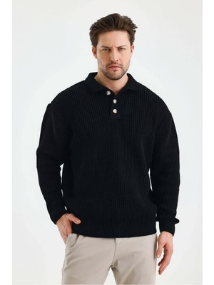 Erkek Siyah Üç Düğmeli Triko Kazak