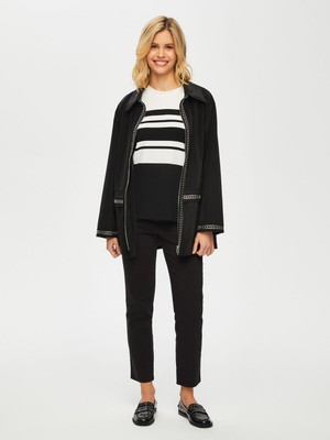 Faik Sönmez Trok Şerit Detaylı Kadife Görünümlü Trençkot 001