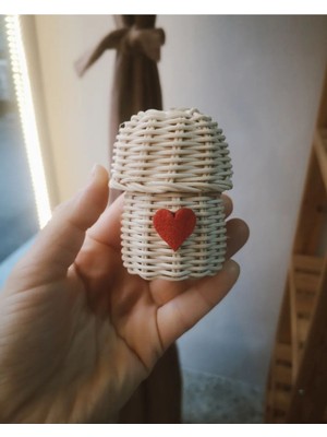 Minik Kalp Li Rattan Sepet