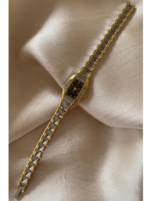 Q&q Superior Taşlı Paslanmaz Çelik Özel Tasarım Kordon Küçük Vintage Kadın Kol Saati