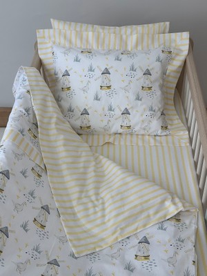 Mamaraduga % 100 Pamuk Bebek Nevresim Takımı Sarı Yel Değirmeni ve Kaz (El Emeği)