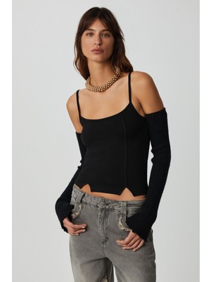 Grimelange Mıkela Kadın Viskon Askılı Yırtmaçlı Vücüdu Saran Crop Siyah Body