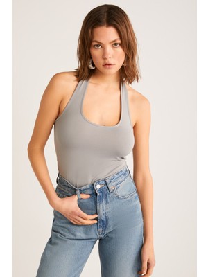 Grimelange Ranma Kadın Esnek Jarse Kumaşlı Vücüdu Saran Kare Yaka Sırtı Açık Gri Bluz